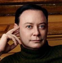 andrew-solomon-by-annie-leibovitz